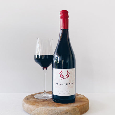 DE La Tierra Pinot Noir 750ml